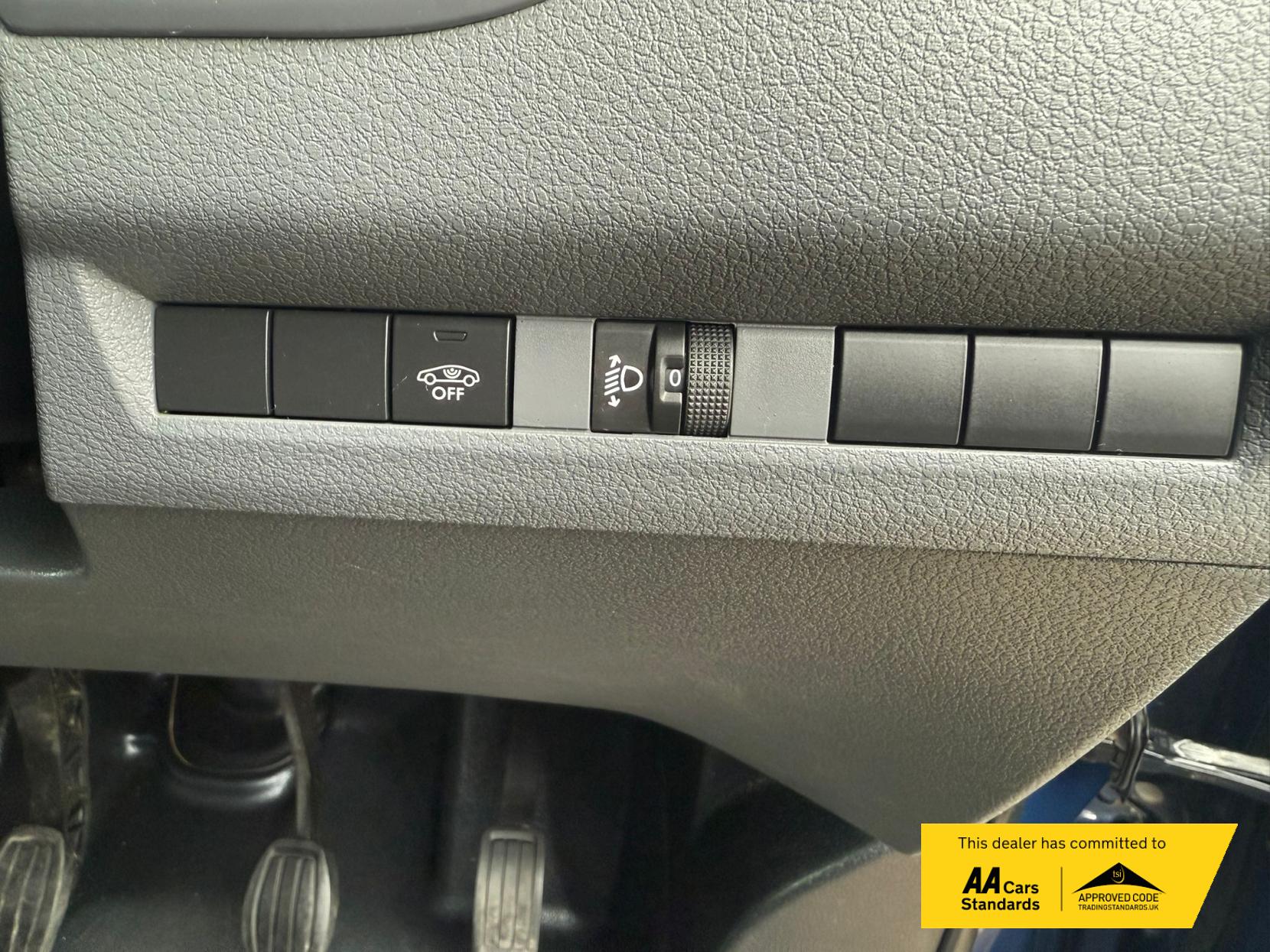 Peugeot Expert 1.6 BlueHDi 1000 Professional Standard Panel Van 6dr Diesel Manual MWB Euro 6 (95 ps)