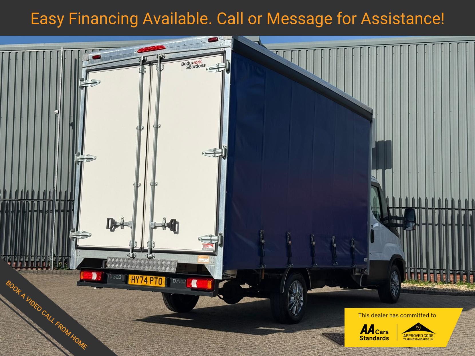 2025 Iveco Daily 2.3D HPI 14V 35S 3450 Curtain Side Luton 2dr Diesel Manual Euro 6 (136 ps) - Thumbnail 3