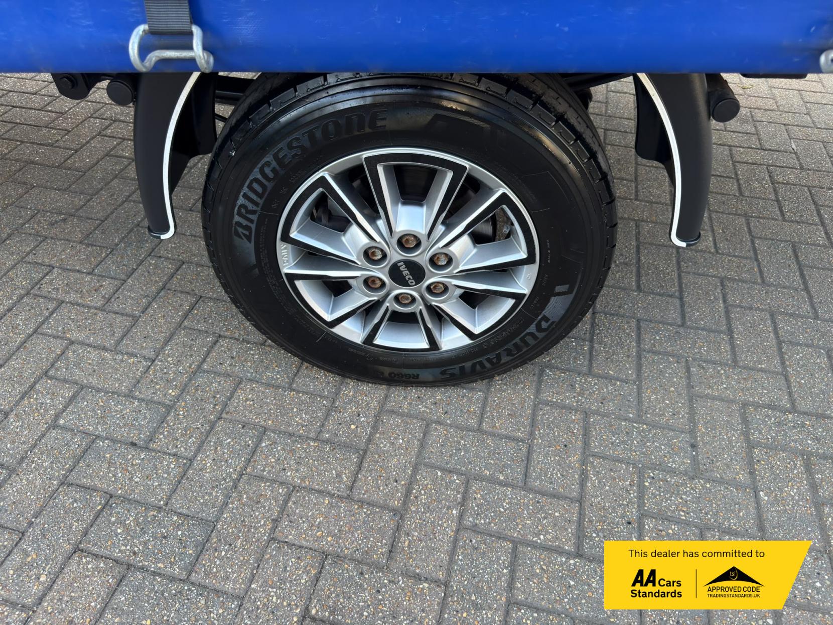 2025 Iveco Daily 2.3D HPI 14V 35S 3450 Curtain Side Luton 2dr Diesel Manual Euro 6 (136 ps) - Thumbnail 47