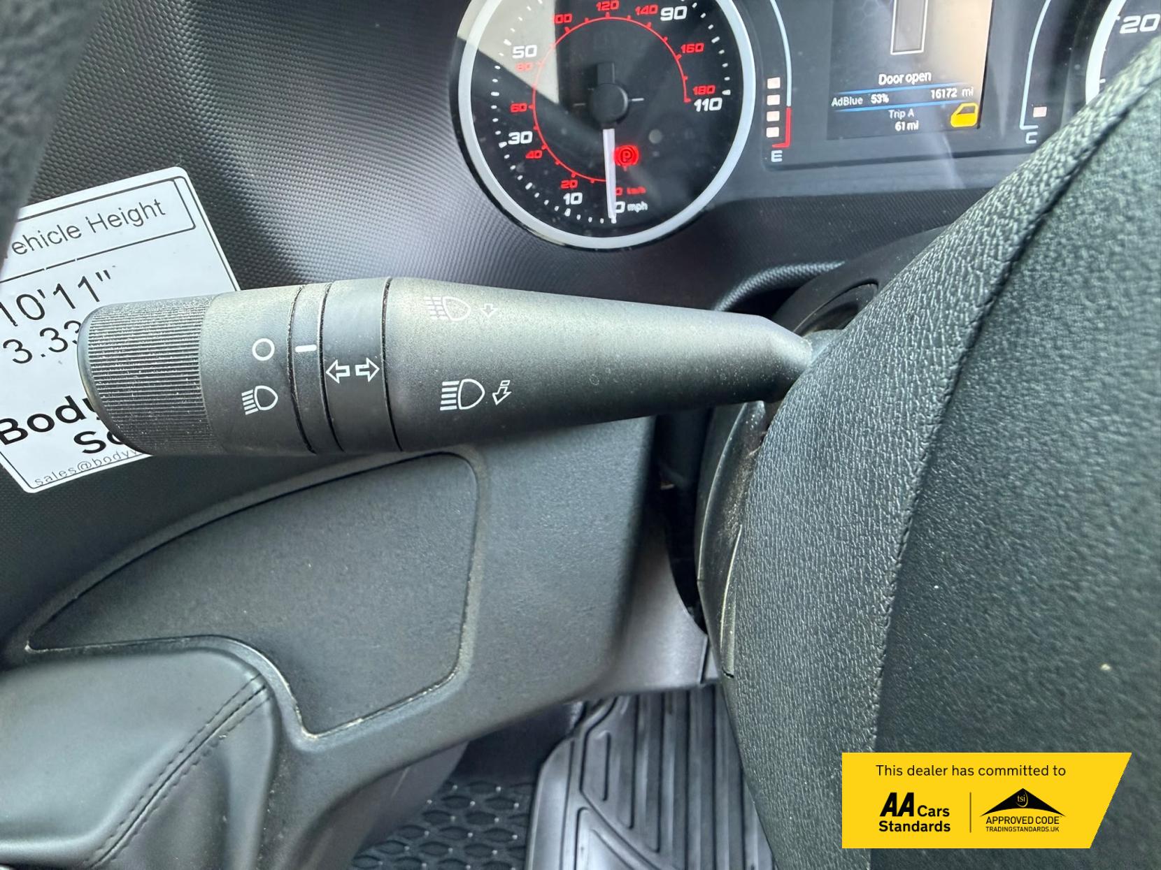 2025 Iveco Daily 2.3D HPI 14V 35S 3450 Curtain Side Luton 2dr Diesel Manual Euro 6 (136 ps) - Thumbnail 35