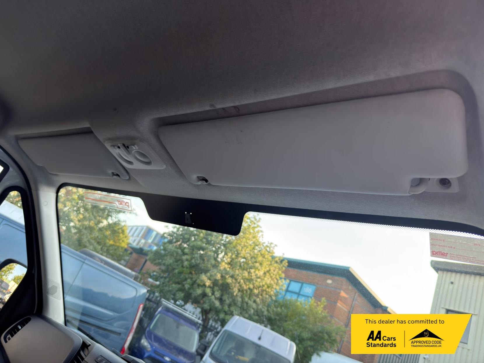 2025 Iveco Daily 2.3D HPI 14V 35S 3450 Curtain Side Luton 2dr Diesel Manual Euro 6 (136 ps) - Thumbnail 43