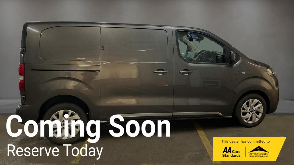 Citroen Dispatch 2.0 BlueHDi 1400 Driver M Panel Van 6dr Diesel EAT8 FWD 2 Euro 6 (s/s) (180 ps)