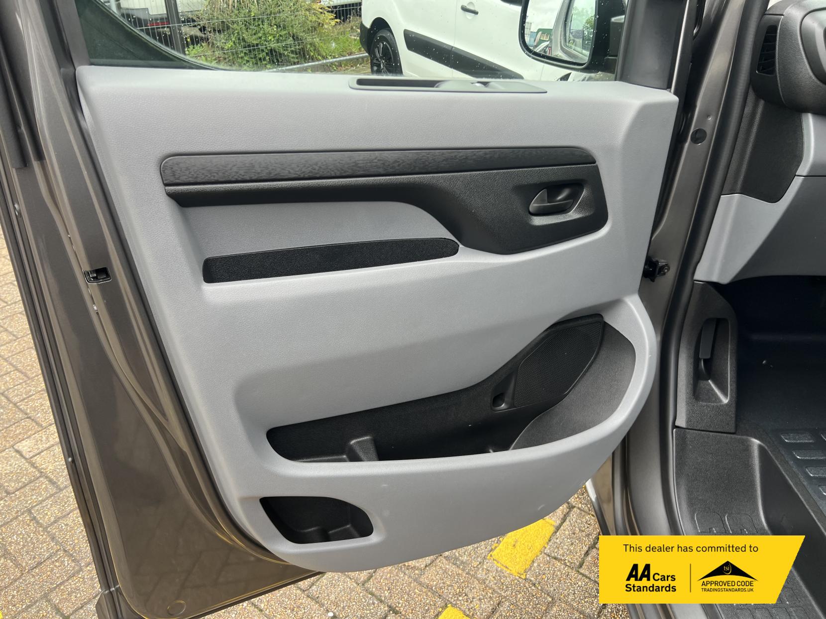Vauxhall Vivaro 1.5 Turbo D 2700 Sportive Panel Van 5dr Diesel Manual L1 H1 Euro 6 (s/s) (120 ps)