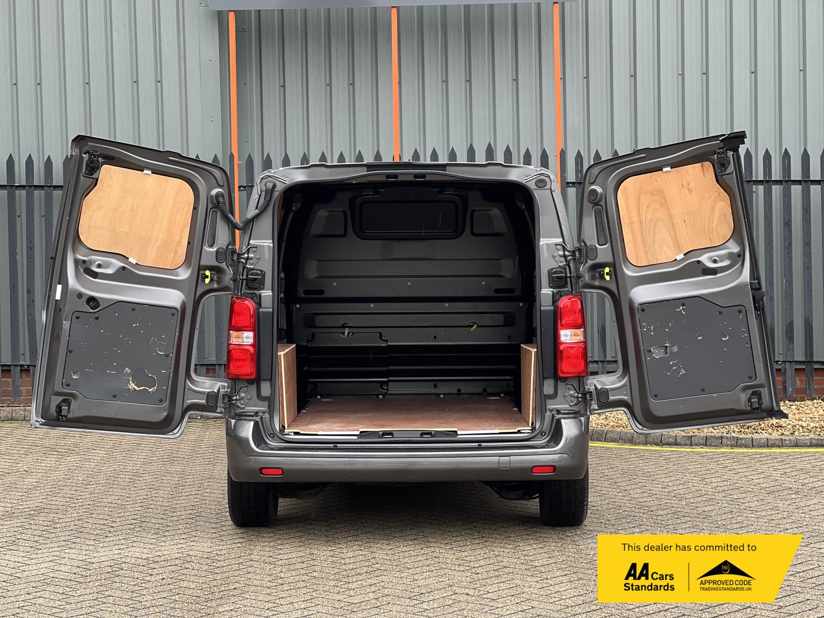 Vauxhall Vivaro 1.5 Turbo D 2700 Sportive Panel Van 5dr Diesel Manual L1 H1 Euro 6 (s/s) (120 ps)