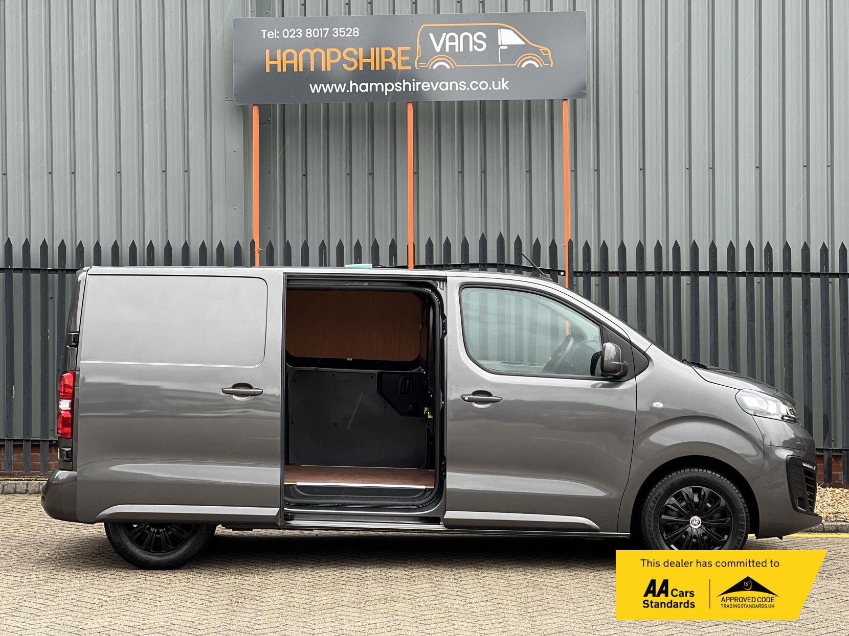 Vauxhall Vivaro 1.5 Turbo D 2700 Sportive Panel Van 5dr Diesel Manual L1 H1 Euro 6 (s/s) (120 ps)