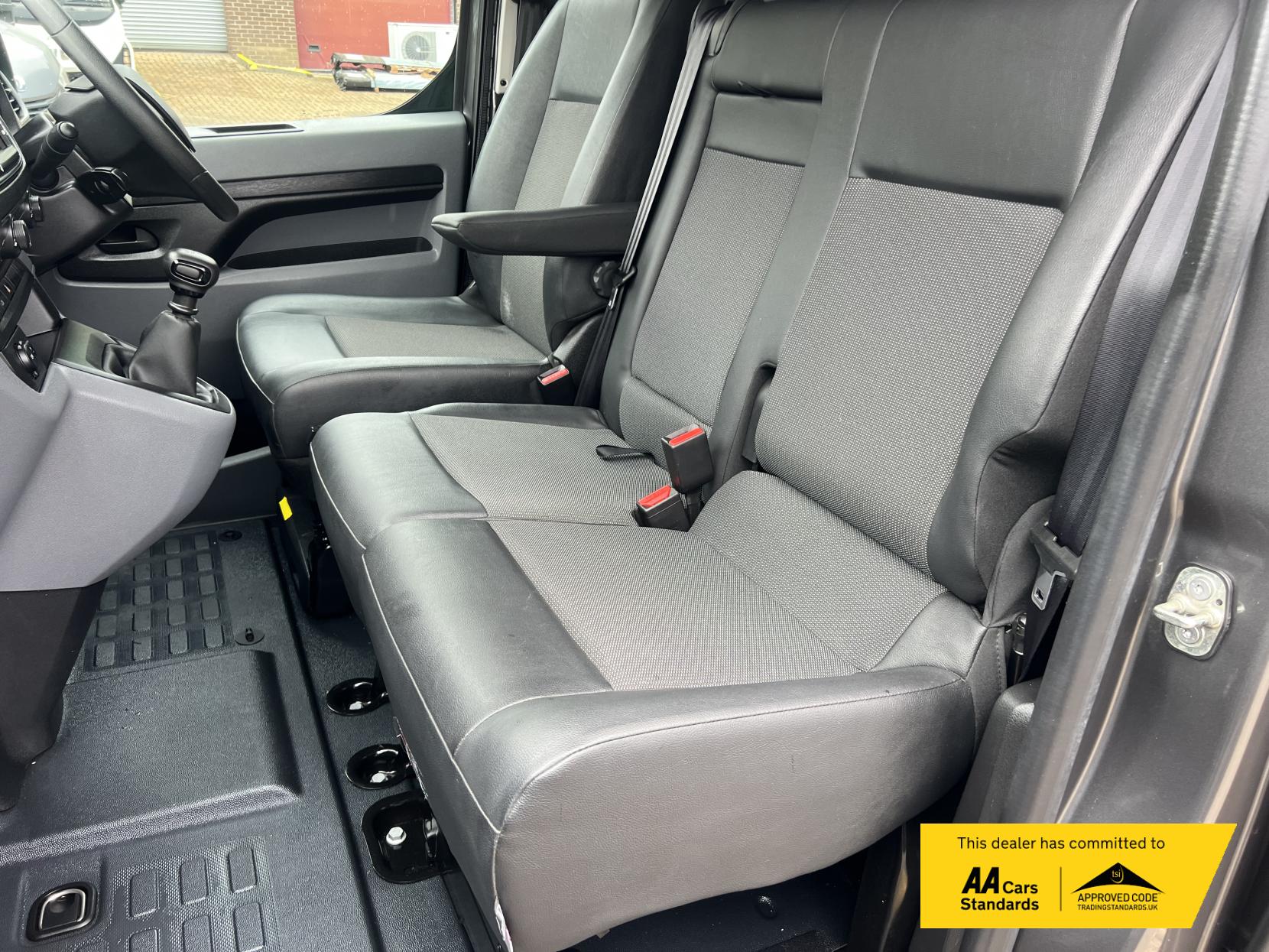 Vauxhall Vivaro 1.5 Turbo D 2700 Sportive Panel Van 5dr Diesel Manual L1 H1 Euro 6 (s/s) (120 ps)