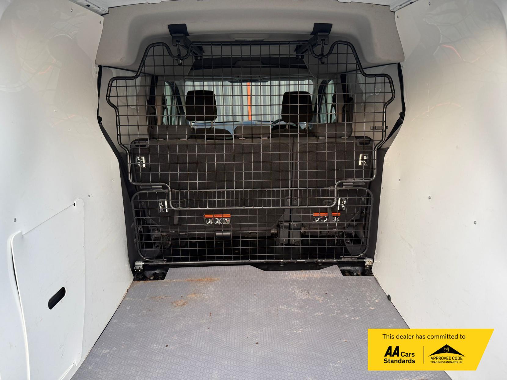 Ford Transit Connect 1.5 230 EcoBlue Leader Crew Van Double Cab 6dr Diesel Manual L2 Euro 6 (s/s) (100 ps)