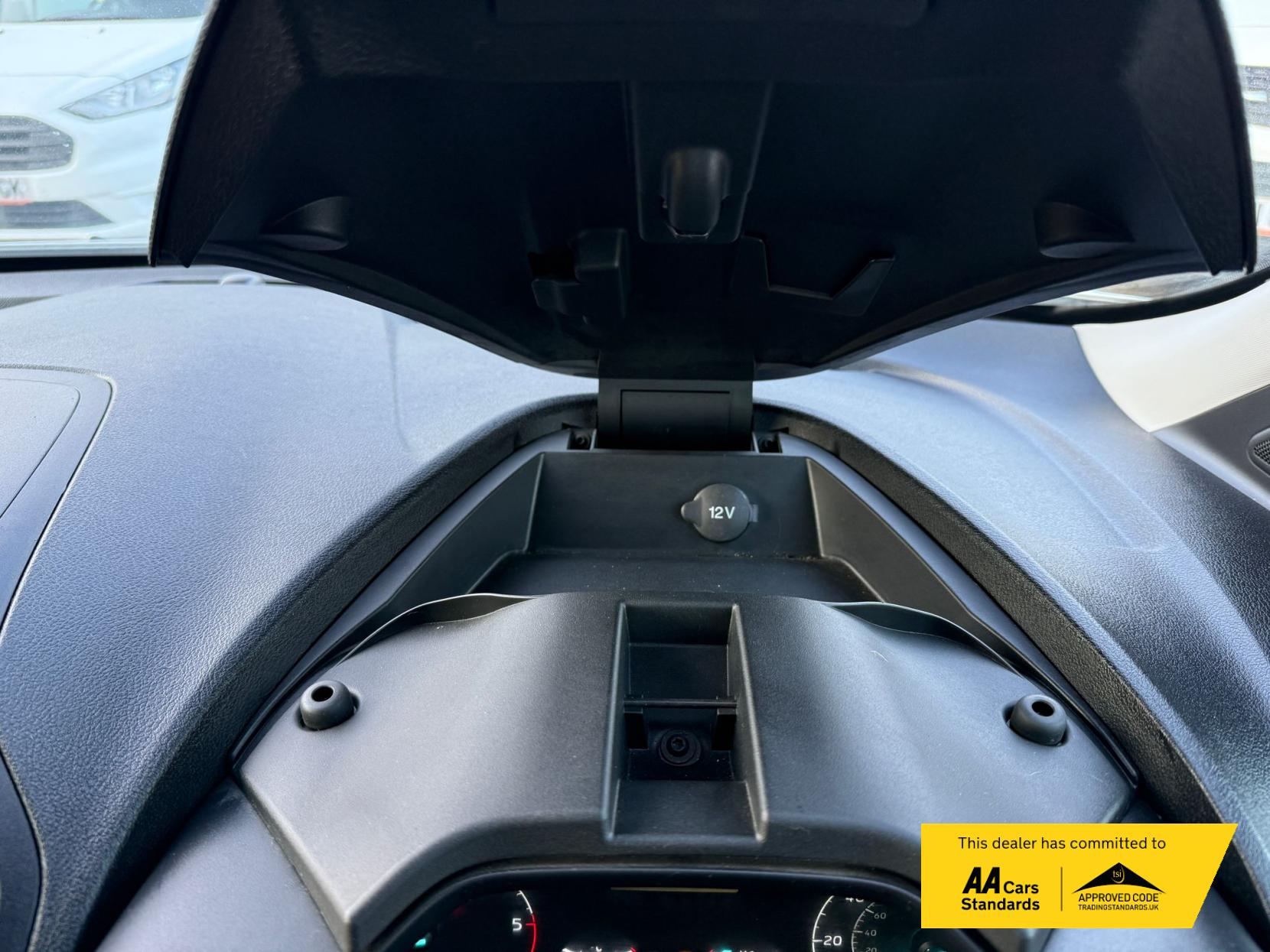 Ford Transit Connect 1.5 230 EcoBlue Leader Crew Van Double Cab 6dr Diesel Manual L2 Euro 6 (s/s) (100 ps)