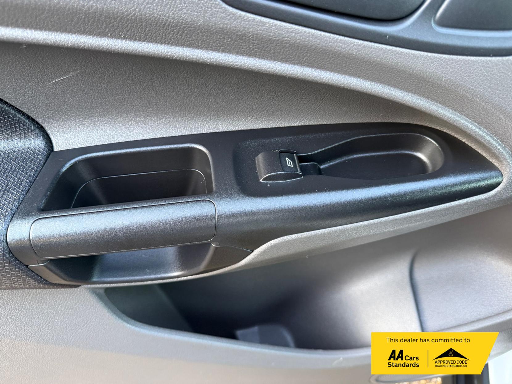 Ford Transit Connect 1.5 230 EcoBlue Leader Crew Van Double Cab 6dr Diesel Manual L2 Euro 6 (s/s) (100 ps)