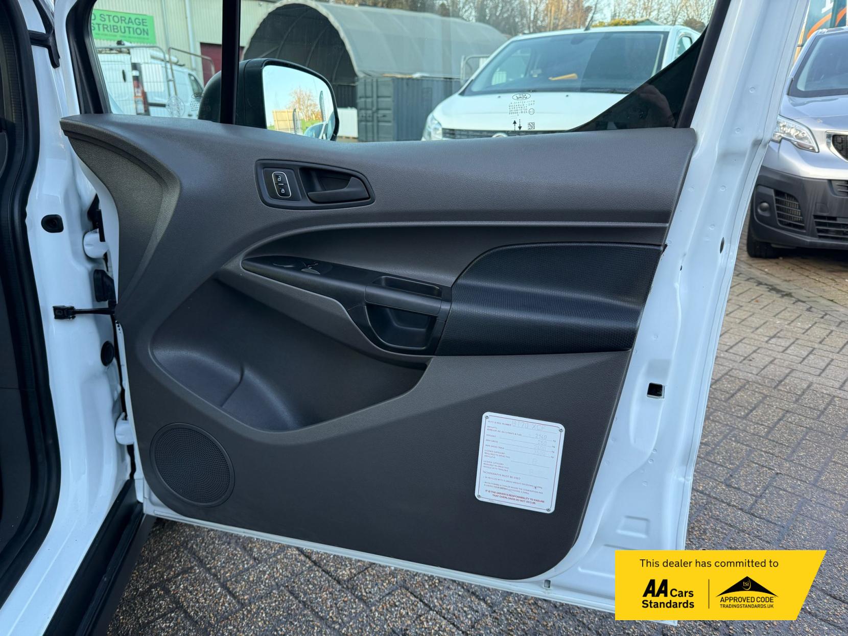 Ford Transit Connect 1.5 230 EcoBlue Leader Crew Van Double Cab 6dr Diesel Manual L2 Euro 6 (s/s) (100 ps)