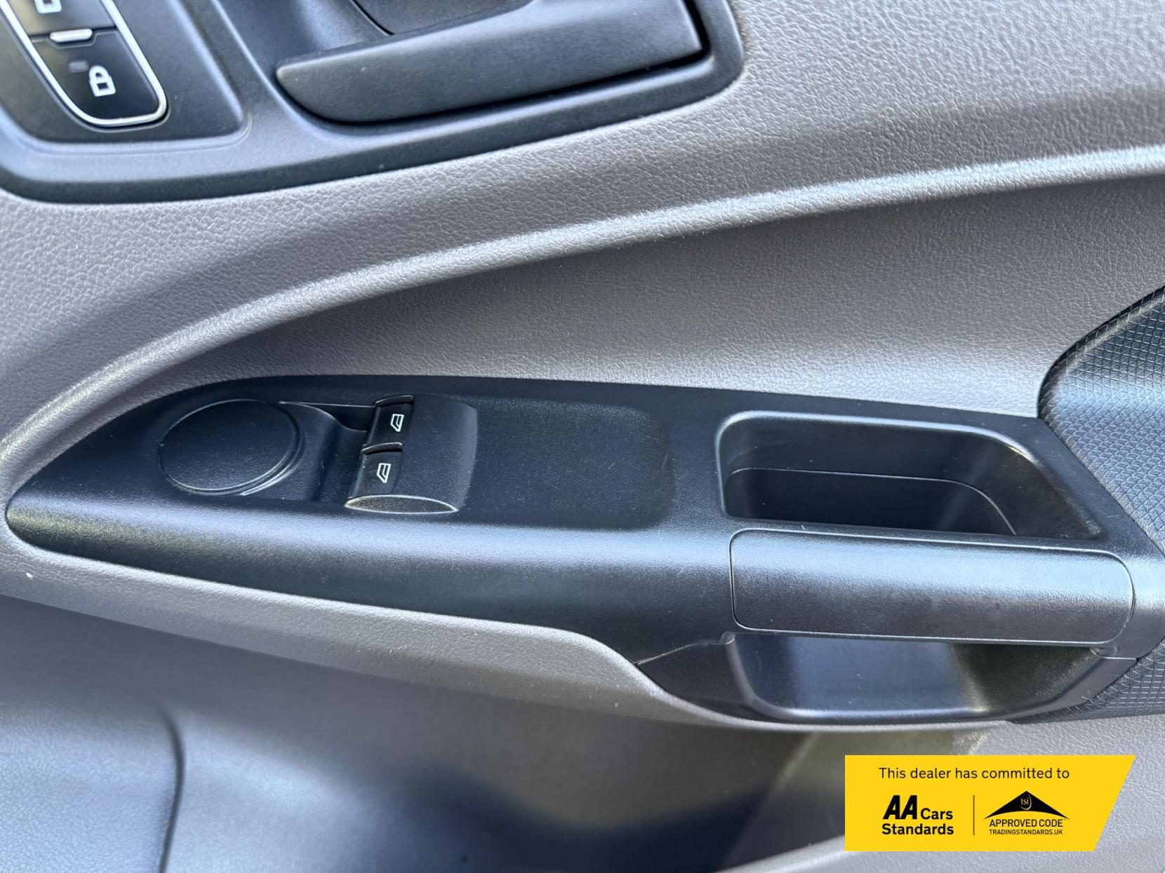 Ford Transit Connect 1.5 230 EcoBlue Leader Crew Van Double Cab 6dr Diesel Manual L2 Euro 6 (s/s) (100 ps)