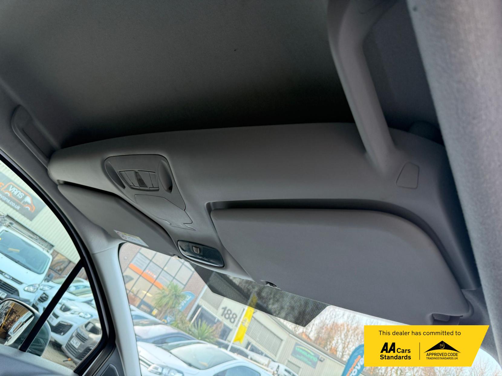 Ford Transit Connect 1.5 230 EcoBlue Leader Crew Van Double Cab 6dr Diesel Manual L2 Euro 6 (s/s) (100 ps)