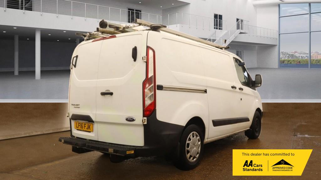Ford Transit Custom 2.2 TDCi 310 ECOnetic Panel Van 5dr Diesel Manual L1 H1 (162 g/km, 98 bhp)