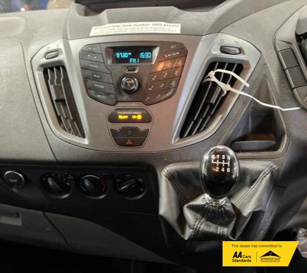 Ford Transit Custom 2.2 TDCi 310 ECOnetic Panel Van 5dr Diesel Manual L1 H1 (162 g/km, 98 bhp)
