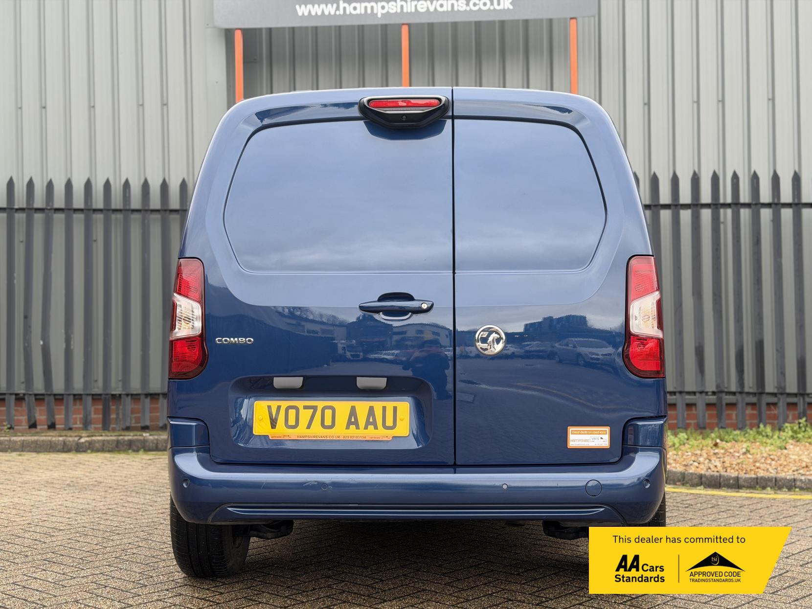 Vauxhall Combo 1.5 Turbo D 2000 Sportive Panel Van 4dr Diesel Auto L1 H1 Euro 6 (s/s) (130 ps)