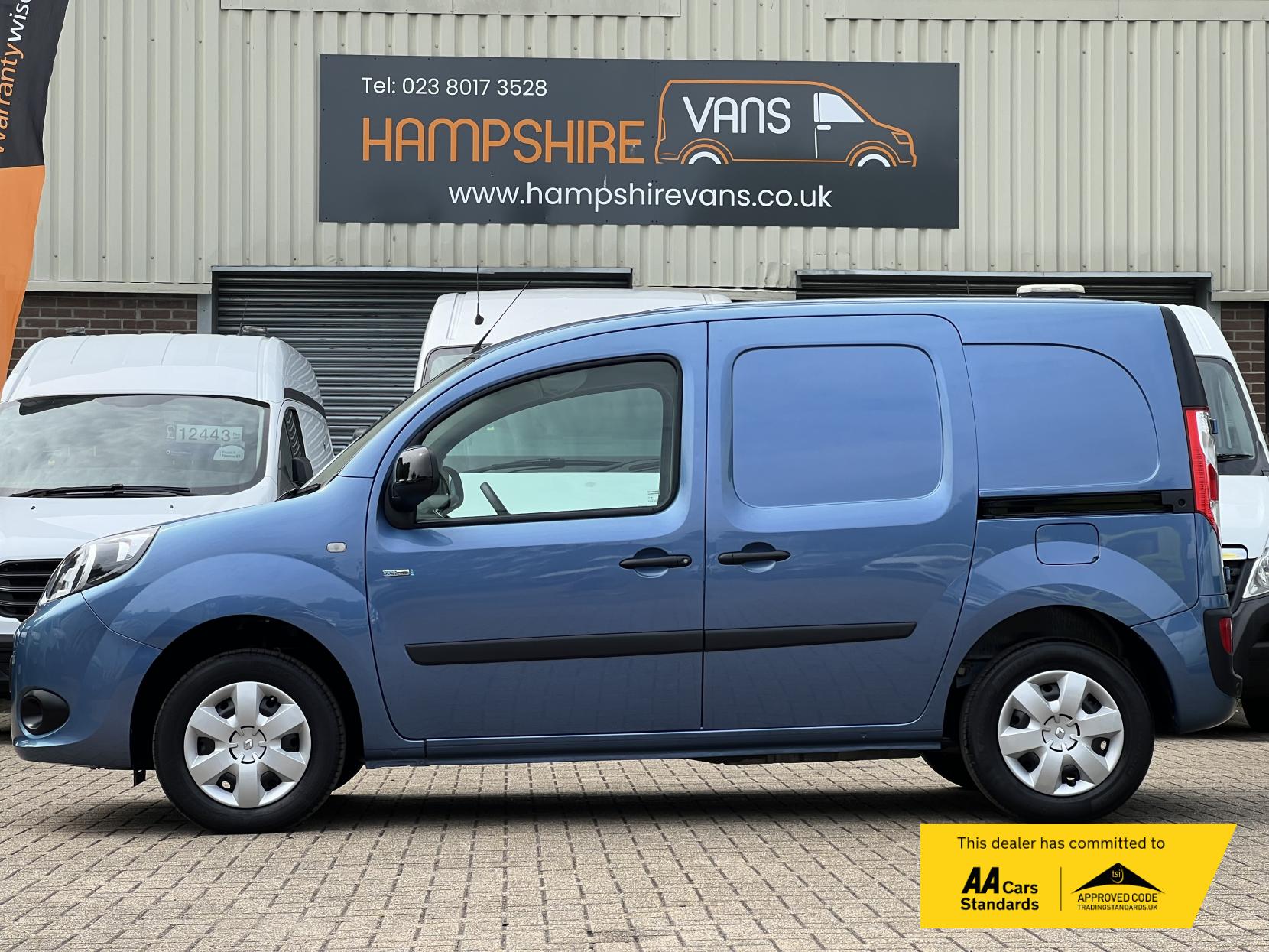 Renault Kangoo ZE ML20 33kWh Business+ Panel Van 4dr Electric Auto L2 H1 (i) (60 ps)