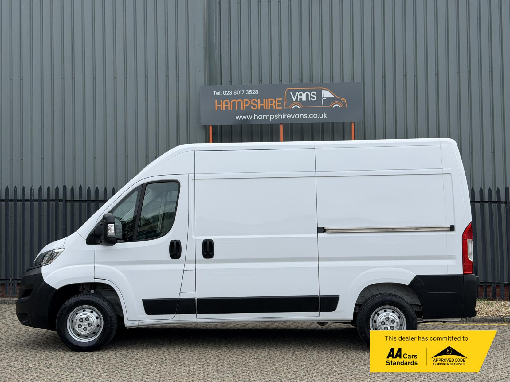 2023 Vauxhall Movano 2.2 CDTi 3500 BiTurbo Dynamic Panel Van 5dr Diesel Manual FWD L2 H2 Euro 6 (s/s) (140 ps) - Thumbnail 5