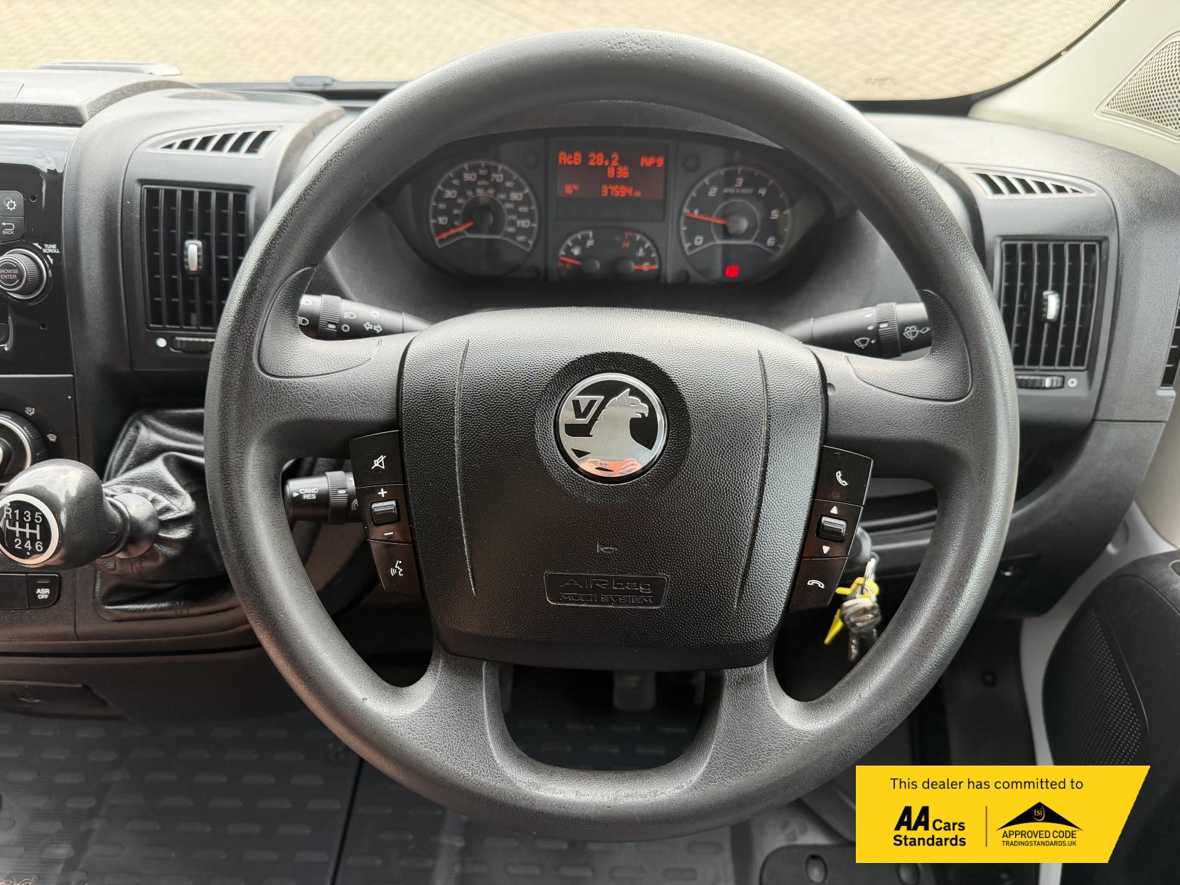 2023 Vauxhall Movano 2.2 CDTi 3500 BiTurbo Dynamic Panel Van 5dr Diesel Manual FWD L2 H2 Euro 6 (s/s) (140 ps) - Thumbnail 35