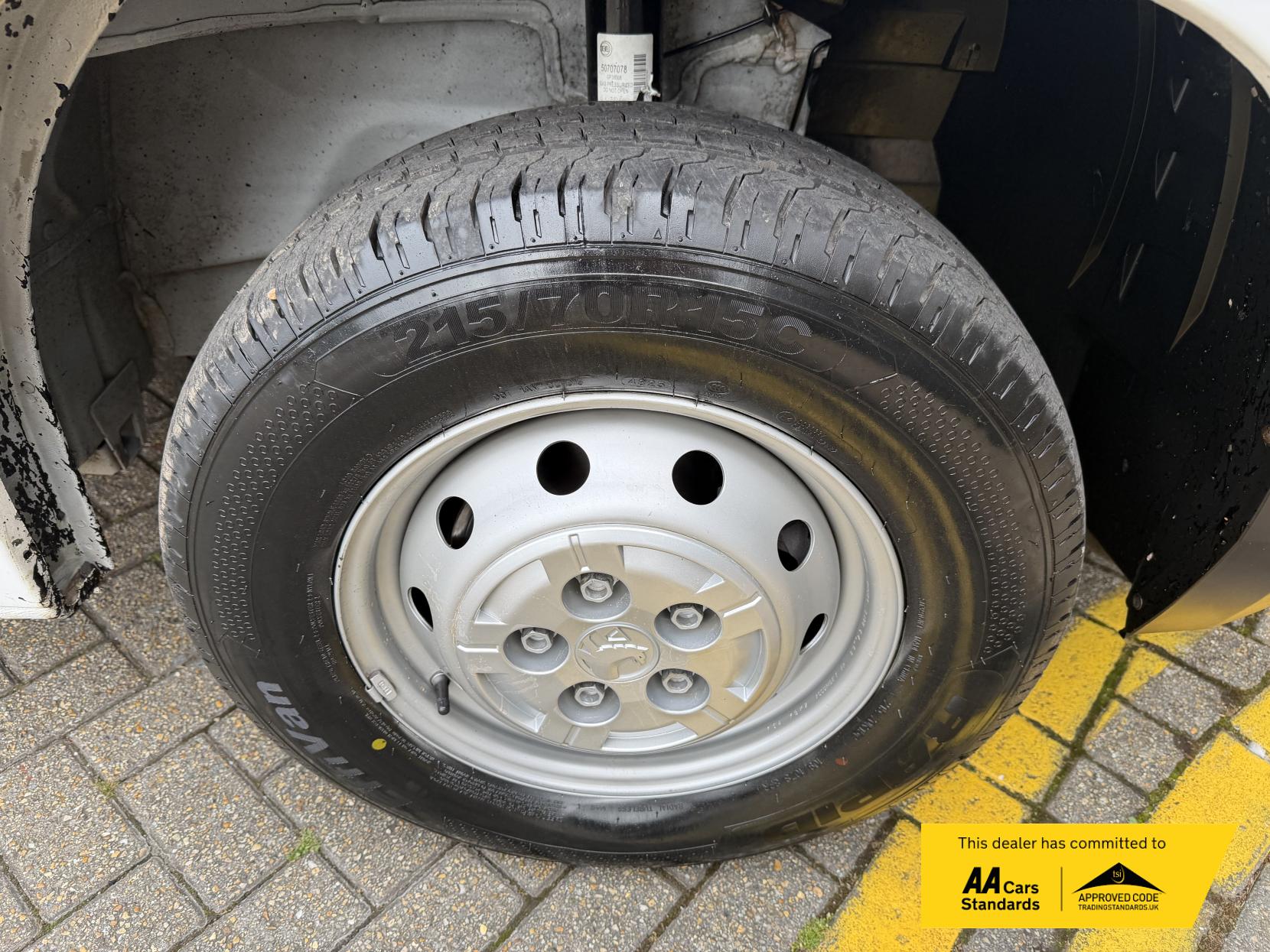 2023 Vauxhall Movano 2.2 CDTi 3500 BiTurbo Dynamic Panel Van 5dr Diesel Manual FWD L2 H2 Euro 6 (s/s) (140 ps) - Thumbnail 44