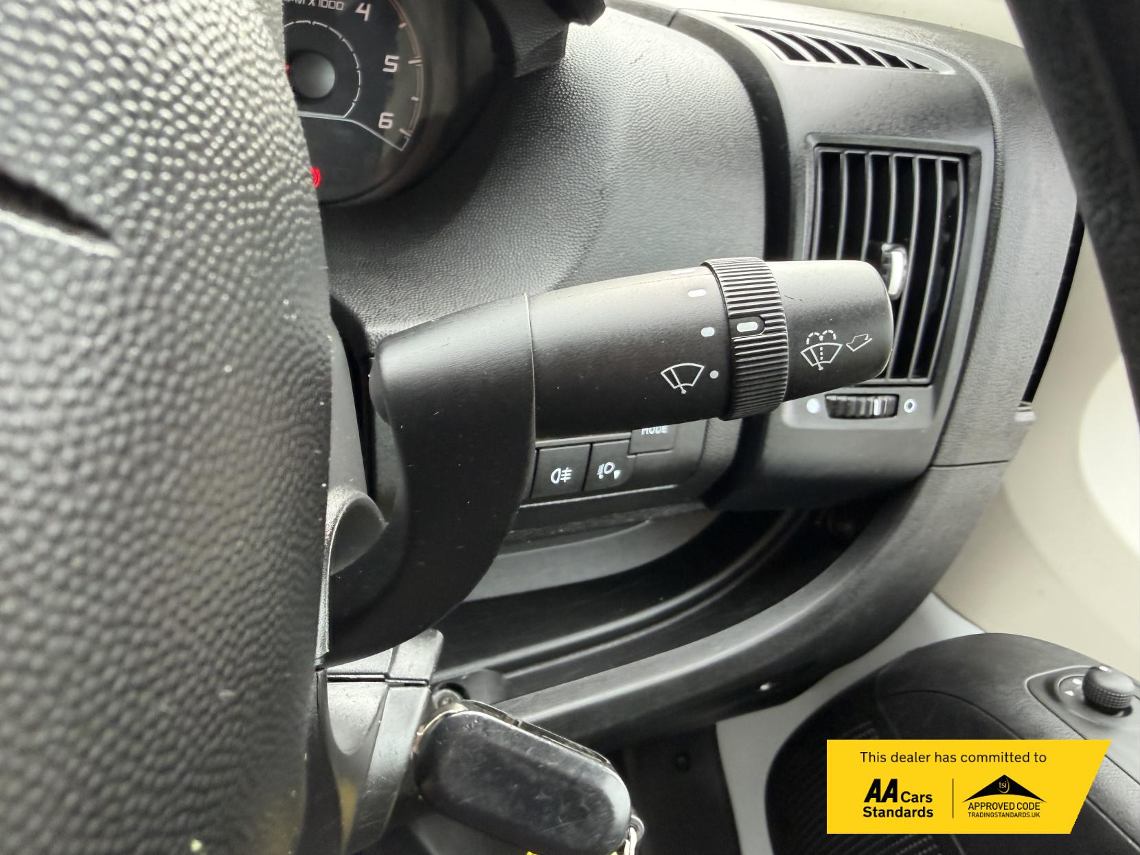 2023 Vauxhall Movano 2.2 CDTi 3500 BiTurbo Dynamic Panel Van 5dr Diesel Manual FWD L2 H2 Euro 6 (s/s) (140 ps) - Thumbnail 38