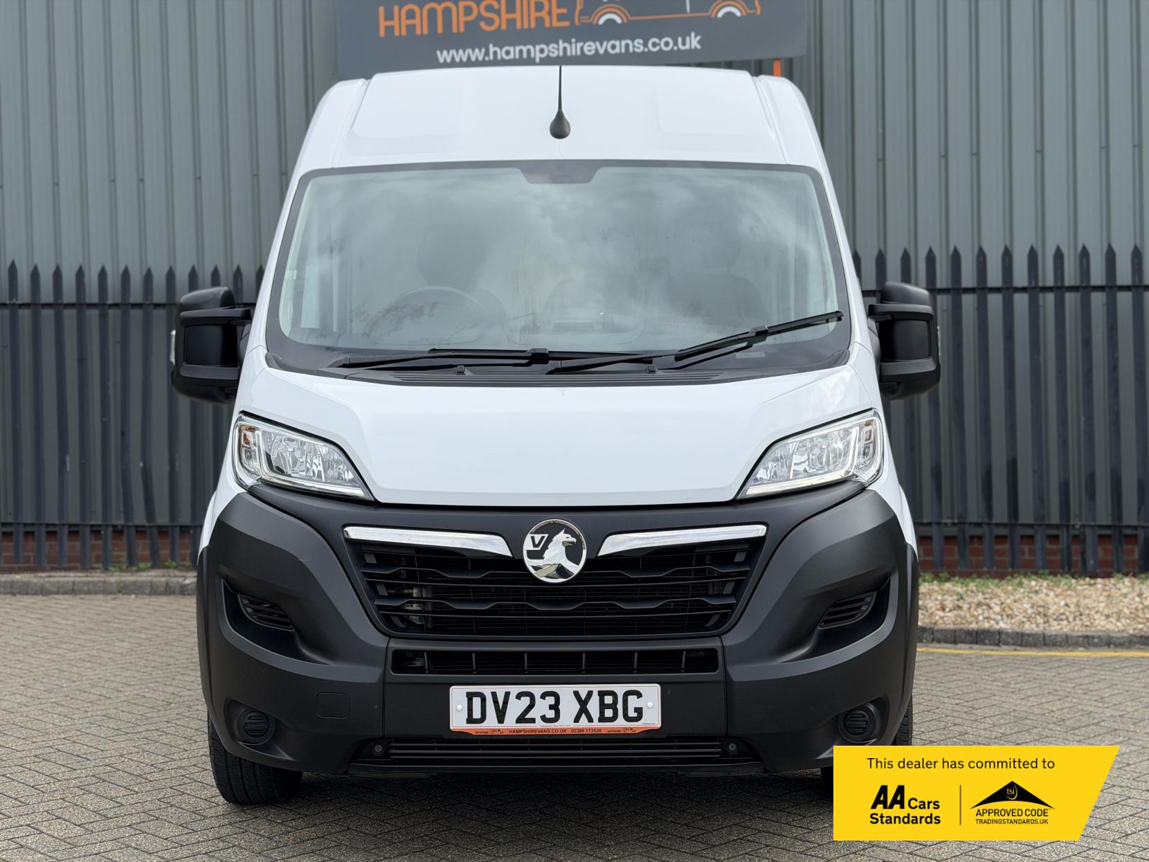 2023 Vauxhall Movano 2.2 CDTi 3500 BiTurbo Dynamic Panel Van 5dr Diesel Manual FWD L2 H2 Euro 6 (s/s) (140 ps) - Thumbnail 13