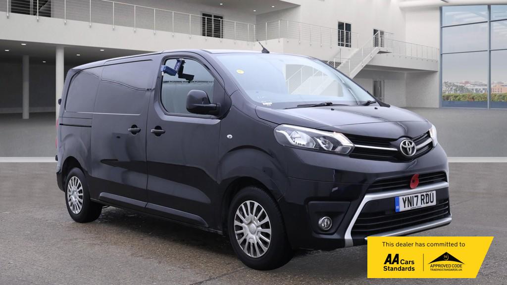 Toyota ProAce 2.0D Comfort Medium Panel Van 6dr Diesel Manual MWB Euro 6 (s/s) (120 ps)