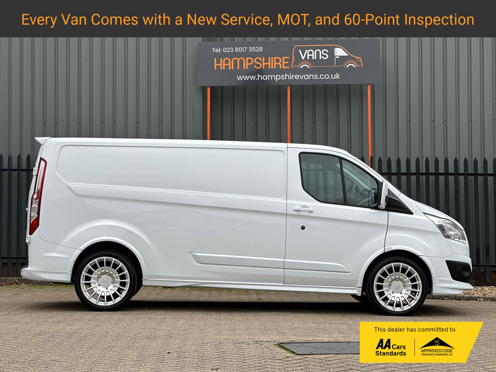 Ford Transit Custom 2.0 TDCi 290 Limited Panel Van 5dr Diesel Manual L2 H2 (157 g/km, 128 bhp)