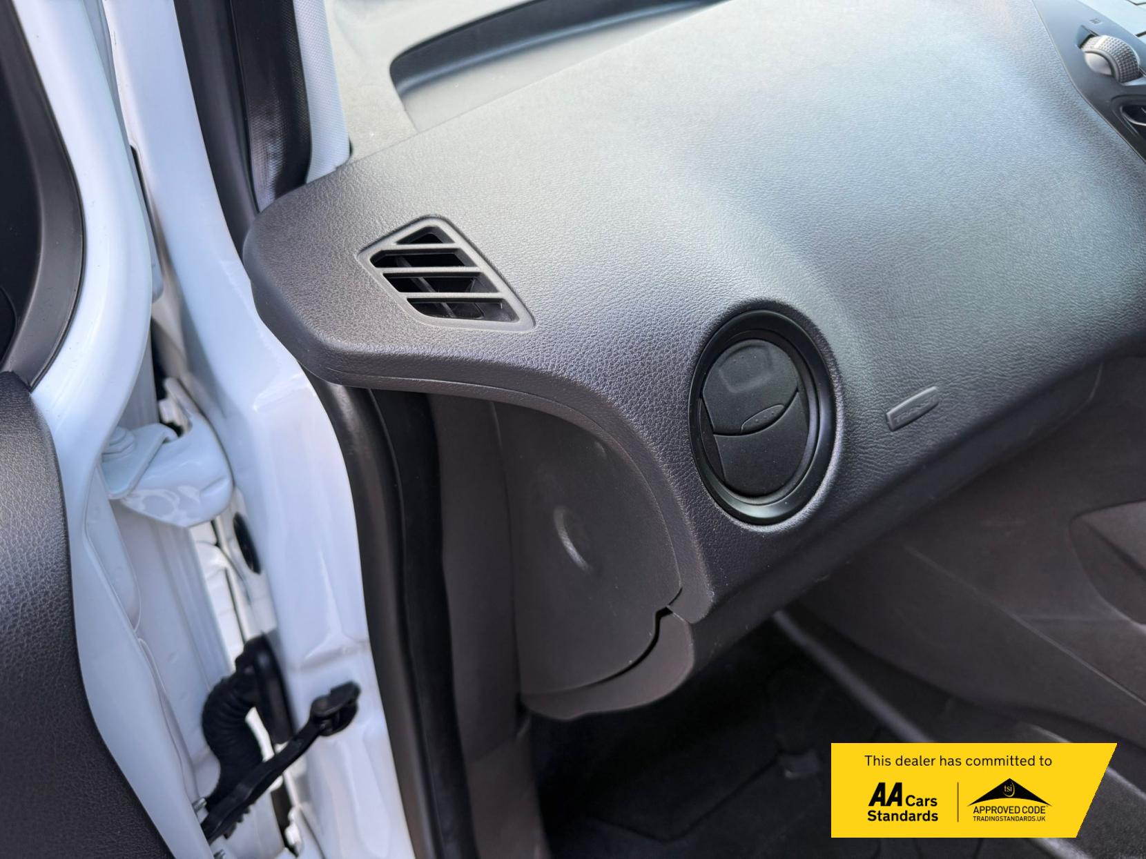 Ford Transit Courier 1.5 TDCi Panel Van 5dr Diesel Manual L1 Euro 6 (75 ps)