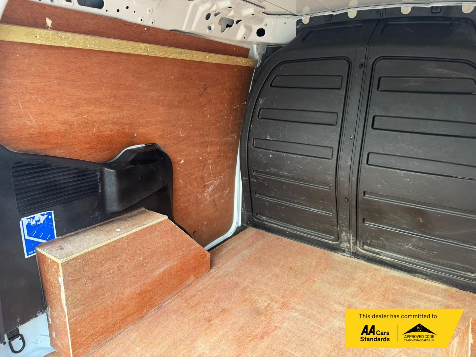 Ford Transit Courier 1.5 TDCi Panel Van 5dr Diesel Manual L1 Euro 6 (75 ps)