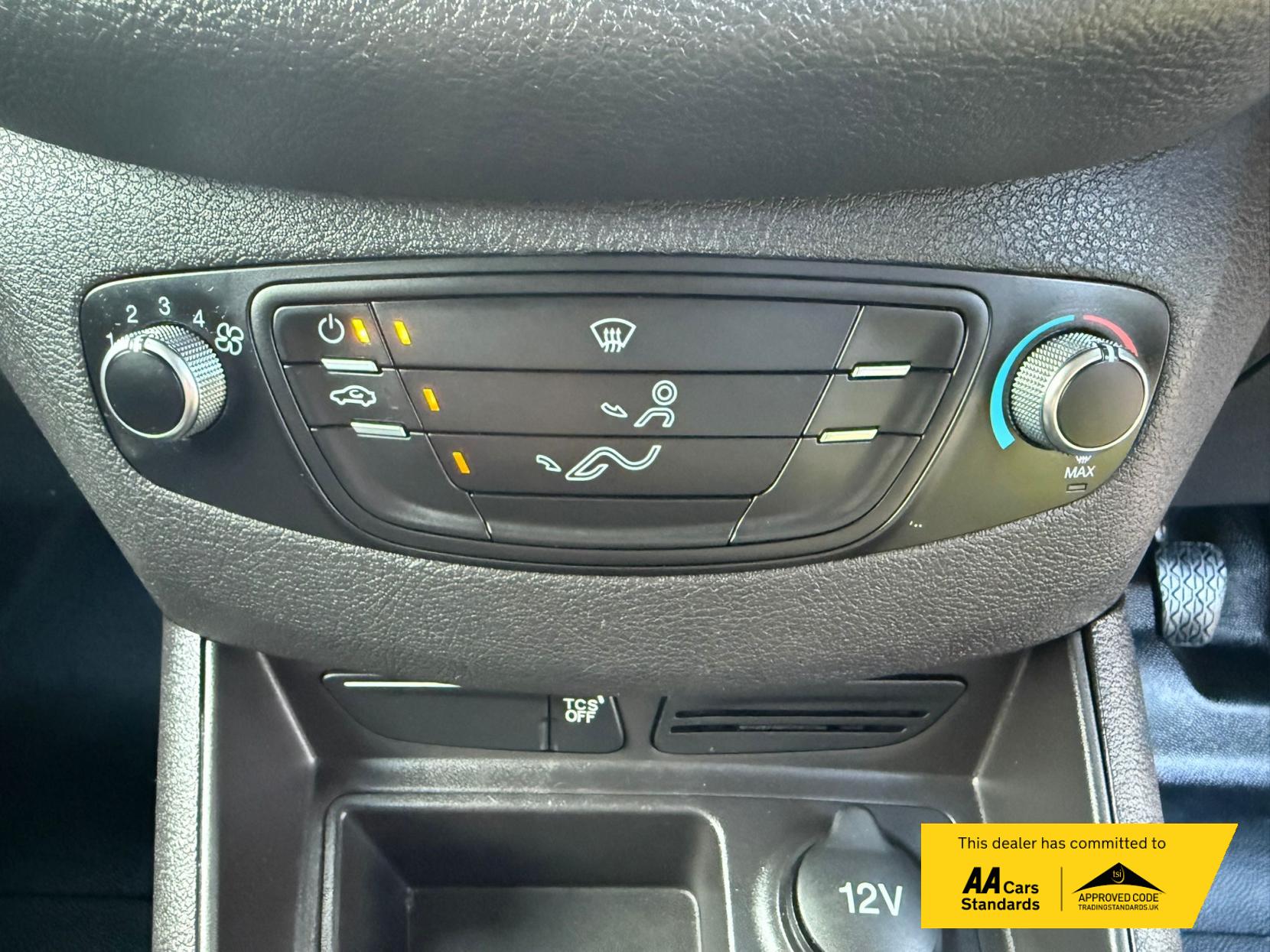 Ford Transit Courier 1.5 TDCi Panel Van 5dr Diesel Manual L1 Euro 6 (75 ps)