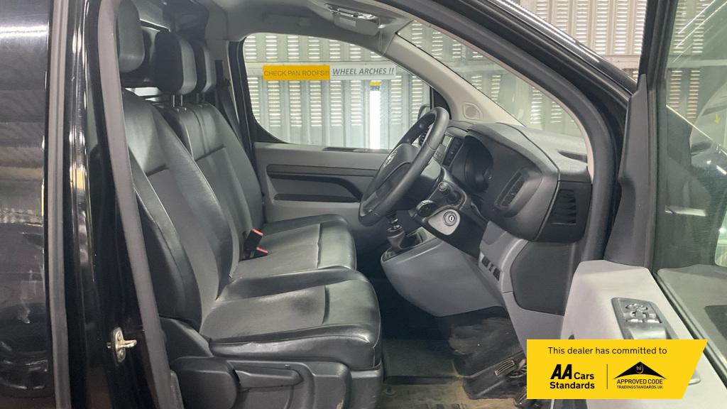 Vauxhall Vivaro 1.5 Turbo D 2900 Edition Panel Van 5dr Diesel Manual L2 H1 Euro 6 (s/s) (100 ps)