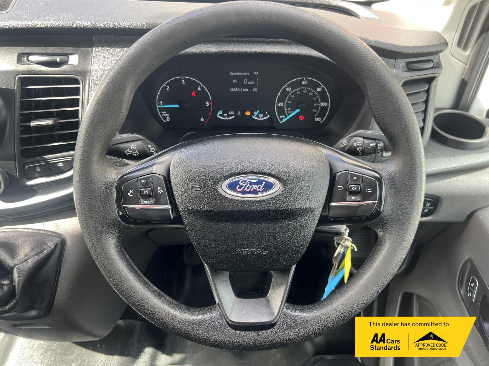 Ford Transit 2.0 350 EcoBlue HD Leader Chassis Cab 2dr Diesel Manual RWD L2 Euro 6 (s/s) (130 ps)