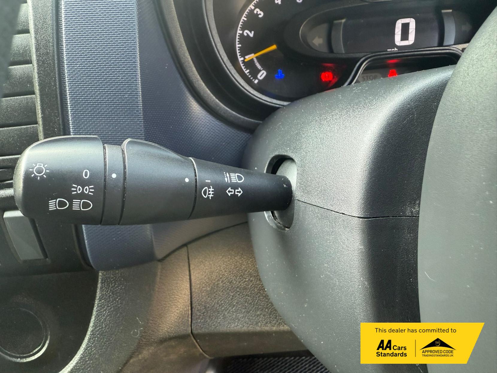 Vauxhall Vivaro 1.6 CDTi 2900 BiTurbo ecoFLEX Panel Van 5dr Diesel Manual L1 H1 Euro 5 (s/s) (120 ps)