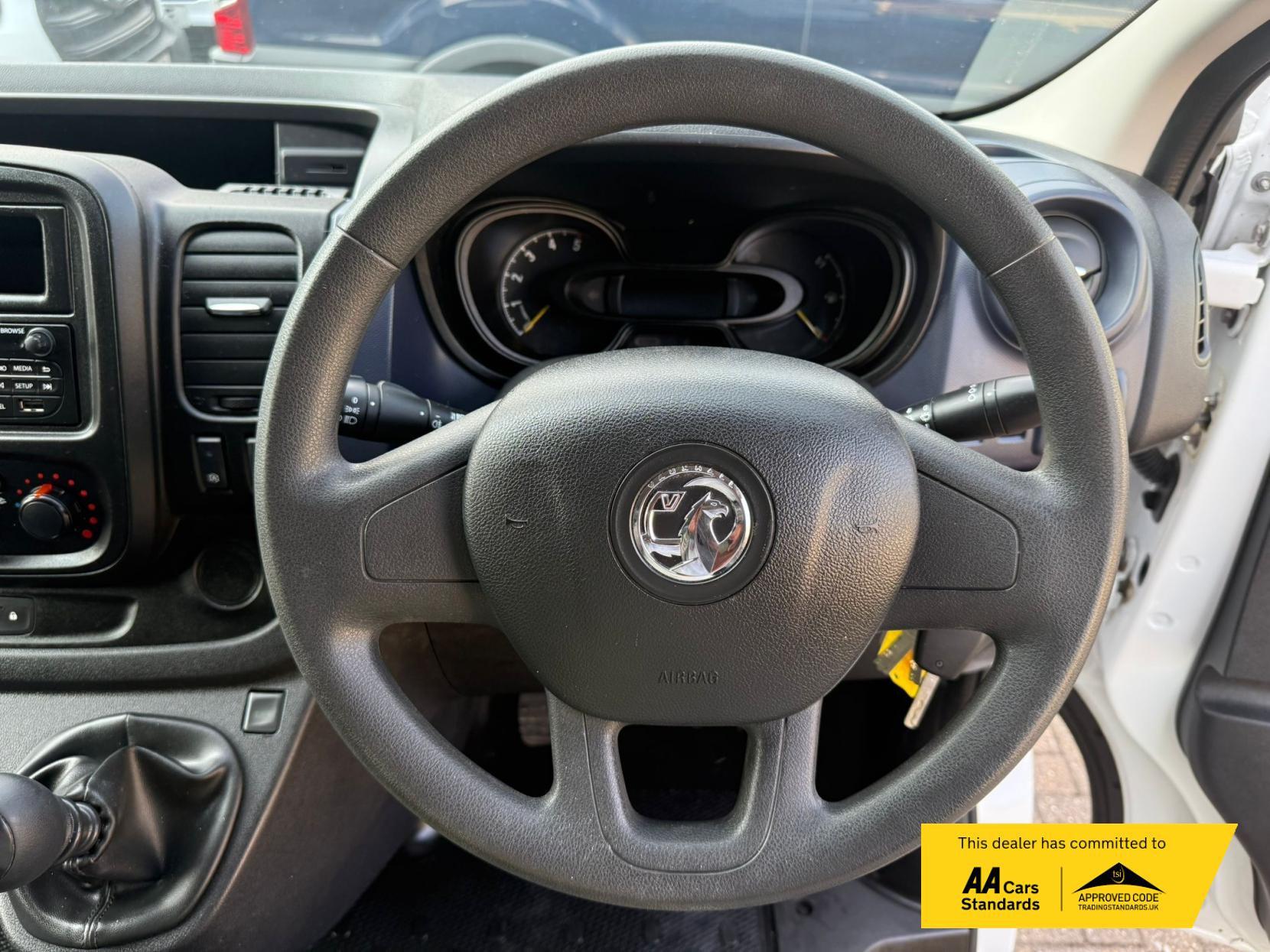 Vauxhall Vivaro 1.6 CDTi 2900 BiTurbo ecoFLEX Panel Van 5dr Diesel Manual L1 H1 Euro 5 (s/s) (120 ps)