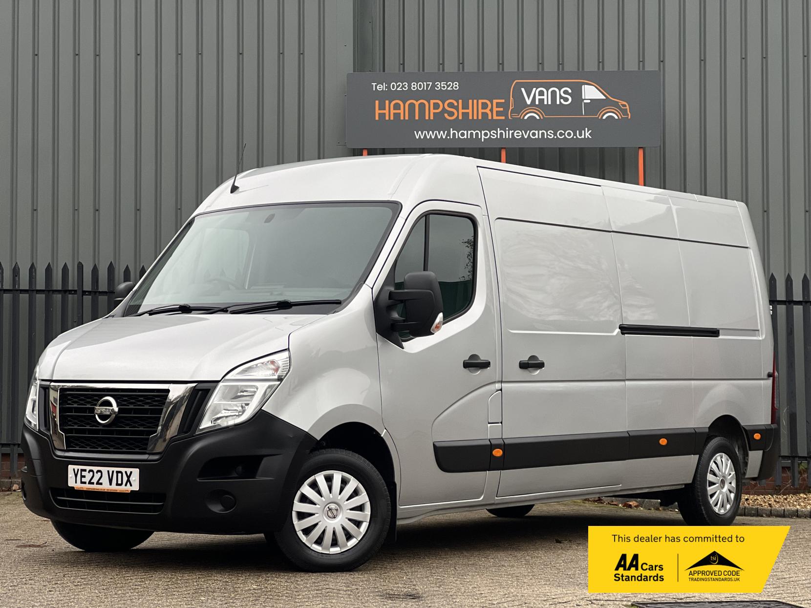 Nissan Interstar 2.3 dCi 35 Acenta Panel Van 4dr Diesel Manual FWD L3 H2 Euro 6 (135 ps)