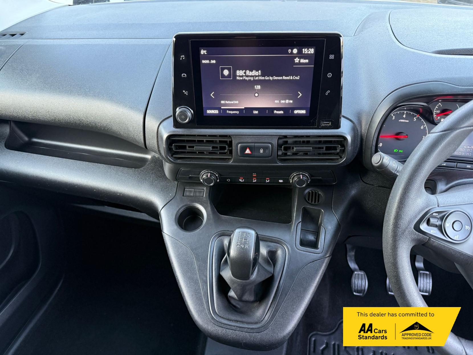 Vauxhall Combo 1.6 Turbo D 2300 Sportive Panel Van 4dr Diesel Manual L1 H1 Euro 6 (s/s) (100 ps)