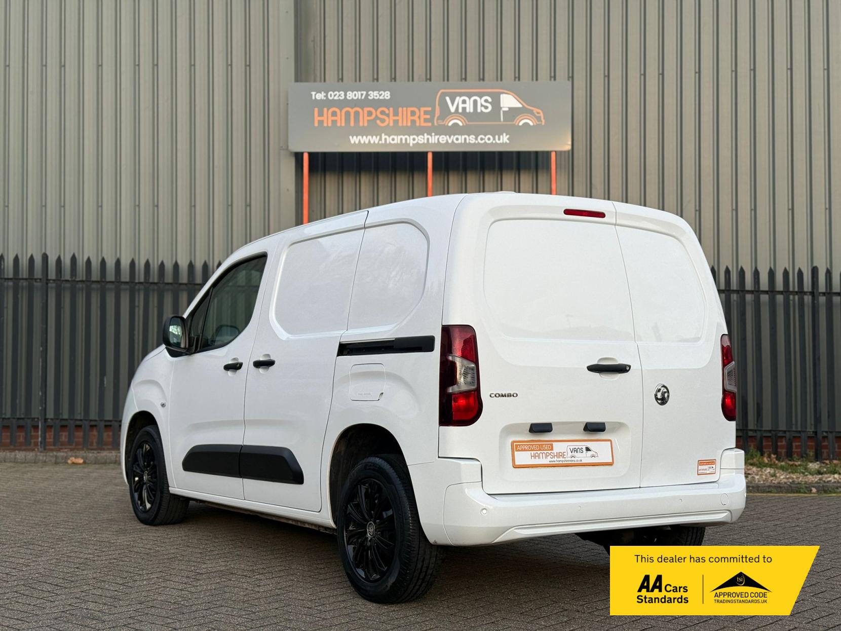 Vauxhall Combo 1.6 Turbo D 2300 Sportive Panel Van 4dr Diesel Manual L1 H1 Euro 6 (s/s) (100 ps)