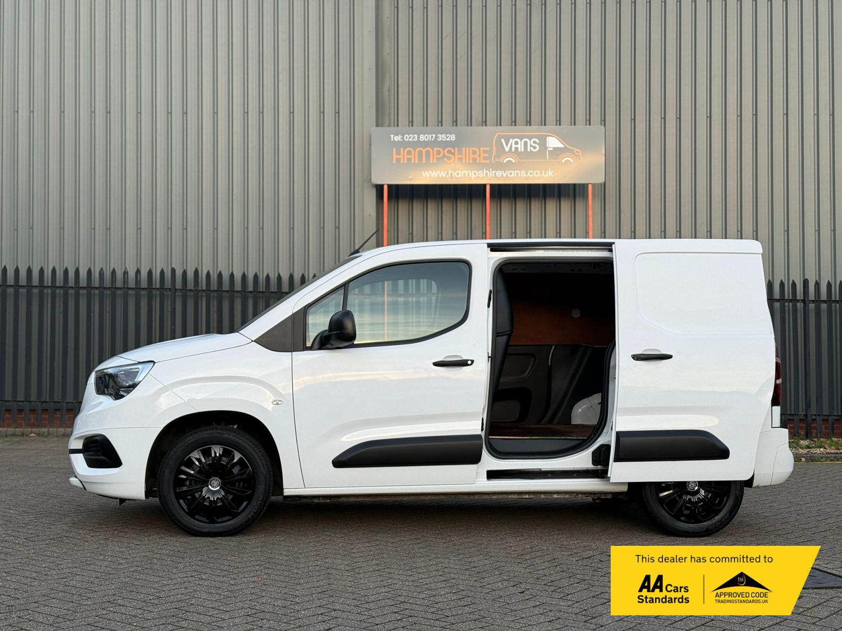 Vauxhall Combo 1.6 Turbo D 2300 Sportive Panel Van 4dr Diesel Manual L1 H1 Euro 6 (s/s) (100 ps)