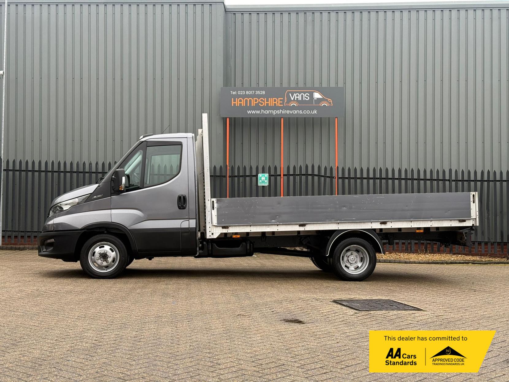 Iveco Daily 2.3D HPI 14V 35C 3450 Tipper 2dr Diesel Manual L2 Euro 6 (s/s) (DRW) (136 ps)