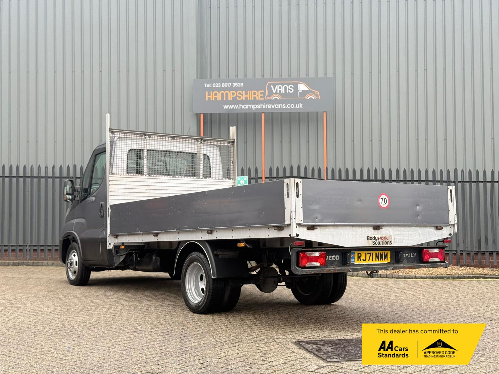 Iveco Daily 2.3D HPI 14V 35C 3450 Tipper 2dr Diesel Manual L2 Euro 6 (s/s) (DRW) (136 ps)