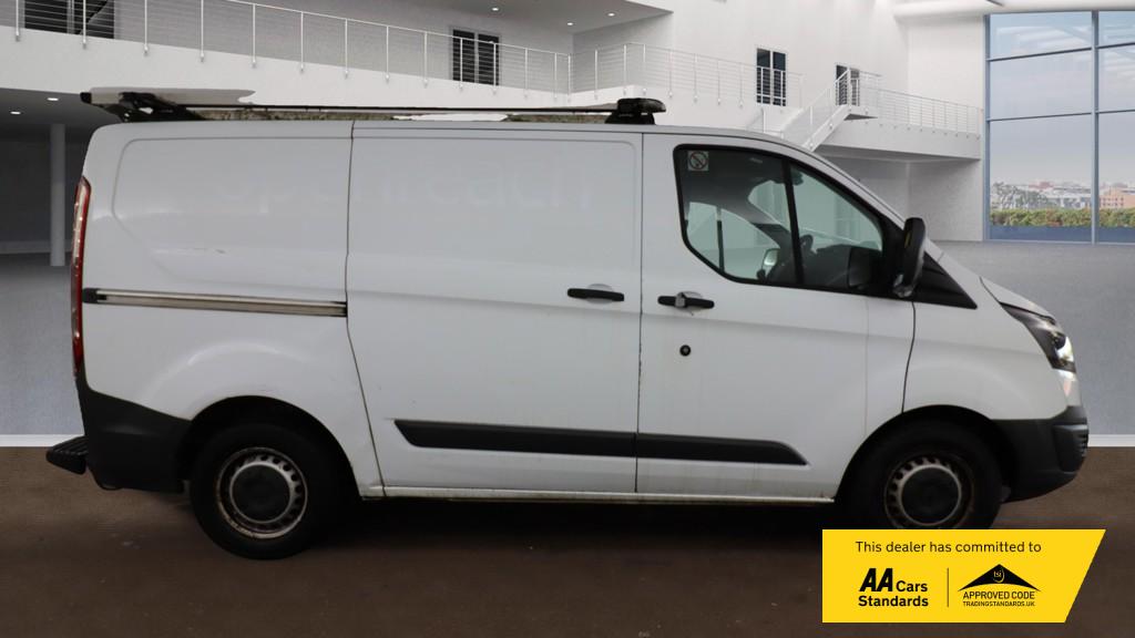 Ford Transit Custom 2.0 TDCi 310 Panel Van 5dr Diesel Manual L1 H1 (163 g/km, 104 bhp)