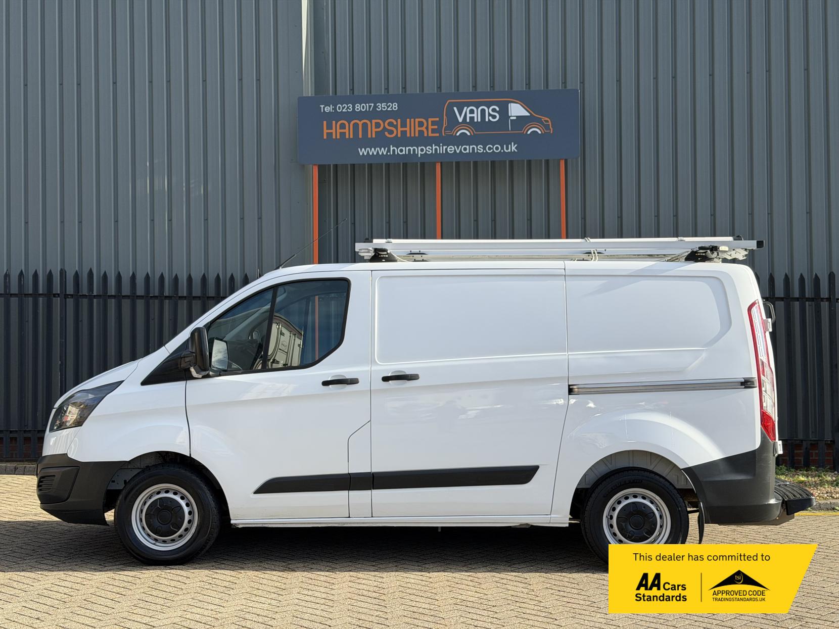 Ford Transit Custom 2.0 TDCi 310 Panel Van 5dr Diesel Manual L1 H1 (163 g/km, 104 bhp)