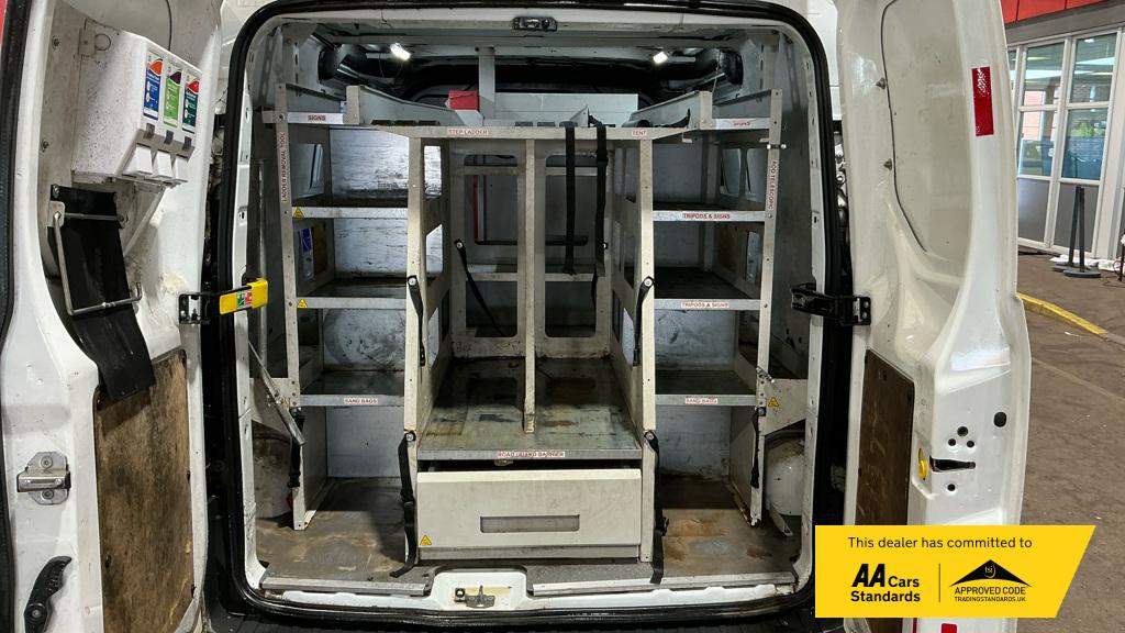 Ford Transit Custom 2.0 TDCi 310 Panel Van 5dr Diesel Manual L1 H1 (163 g/km, 104 bhp)