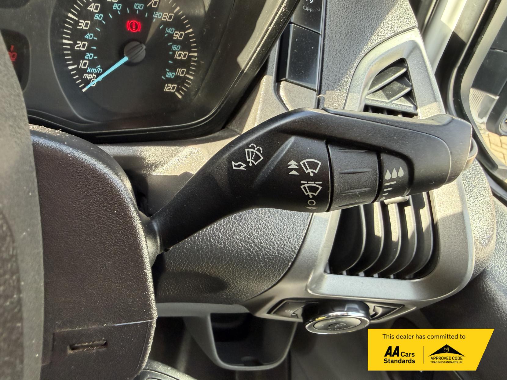 Ford Transit Custom 2.0 TDCi 310 Panel Van 5dr Diesel Manual L1 H1 (163 g/km, 104 bhp)