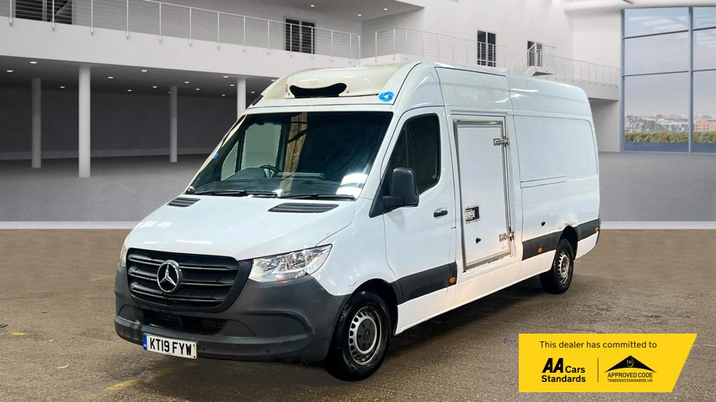 Mercedes-Benz Sprinter 2.1 314 CDi Temperature Controlled 5dr Diesel Manual RWD L3 H2 (210 g/km, 141 bhp)
