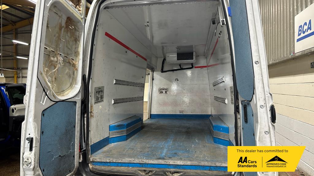 Mercedes-Benz Sprinter 2.1 314 CDi Temperature Controlled 5dr Diesel Manual RWD L3 H2 (210 g/km, 141 bhp)