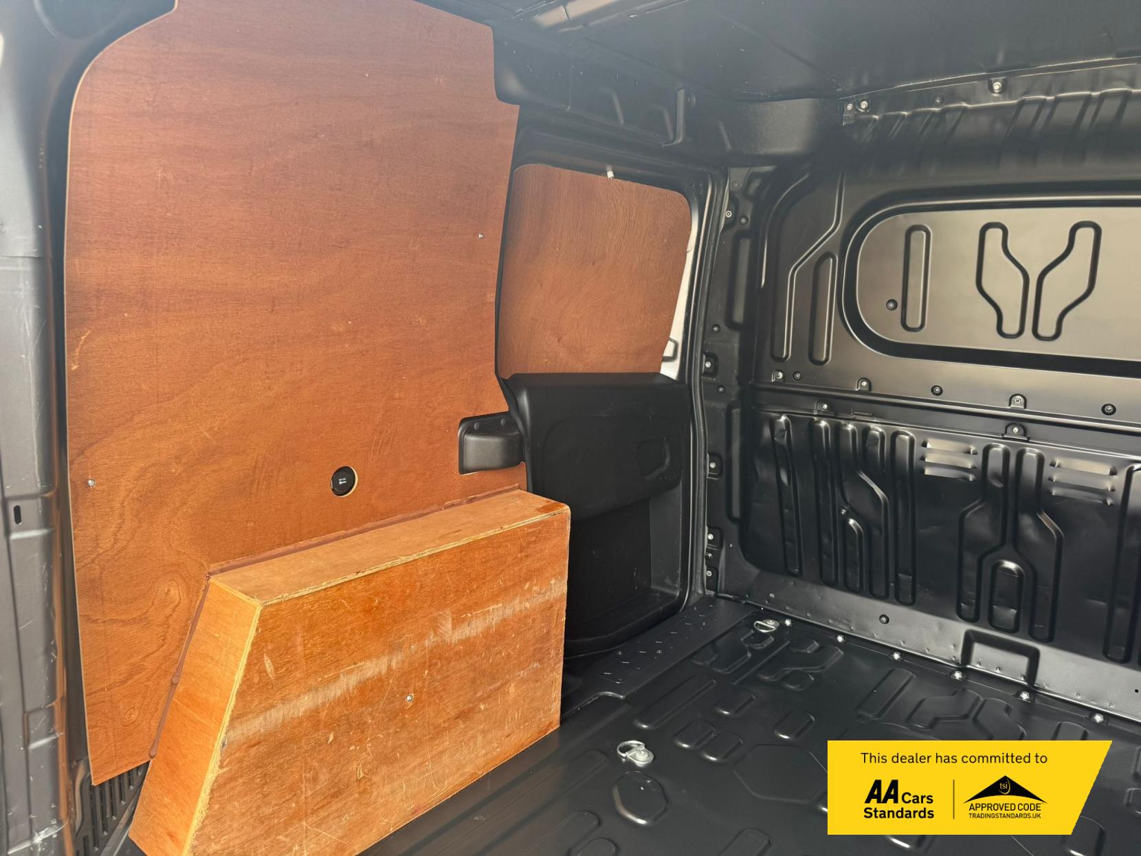 Fiat Doblo 1.6 MultijetII Tecnico Panel Van 4dr Diesel Manual L1 H1 Euro 6 (s/s) (90 bhp)