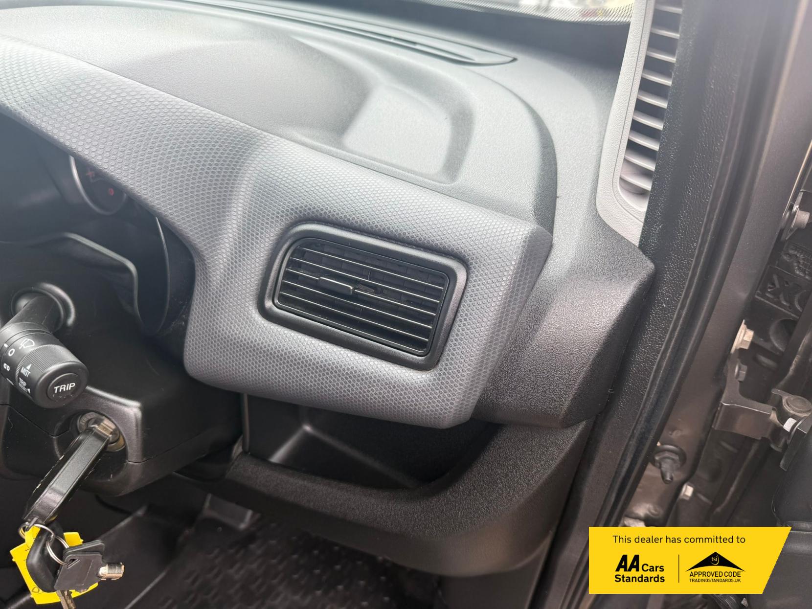 Fiat Doblo 1.6 MultijetII Tecnico Panel Van 4dr Diesel Manual L1 H1 Euro 6 (s/s) (90 bhp)