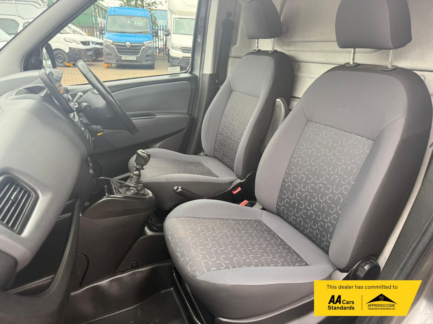 Fiat Doblo 1.6 MultijetII Tecnico Panel Van 4dr Diesel Manual L1 H1 Euro 6 (s/s) (90 bhp)