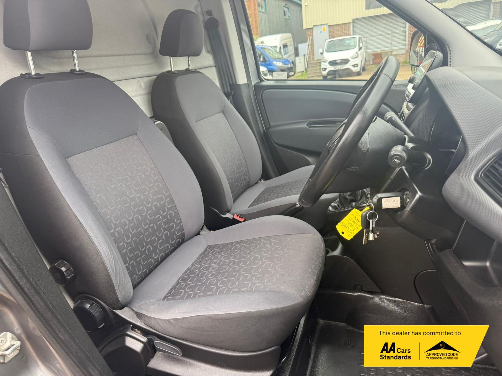 Fiat Doblo 1.6 MultijetII Tecnico Panel Van 4dr Diesel Manual L1 H1 Euro 6 (s/s) (90 bhp)